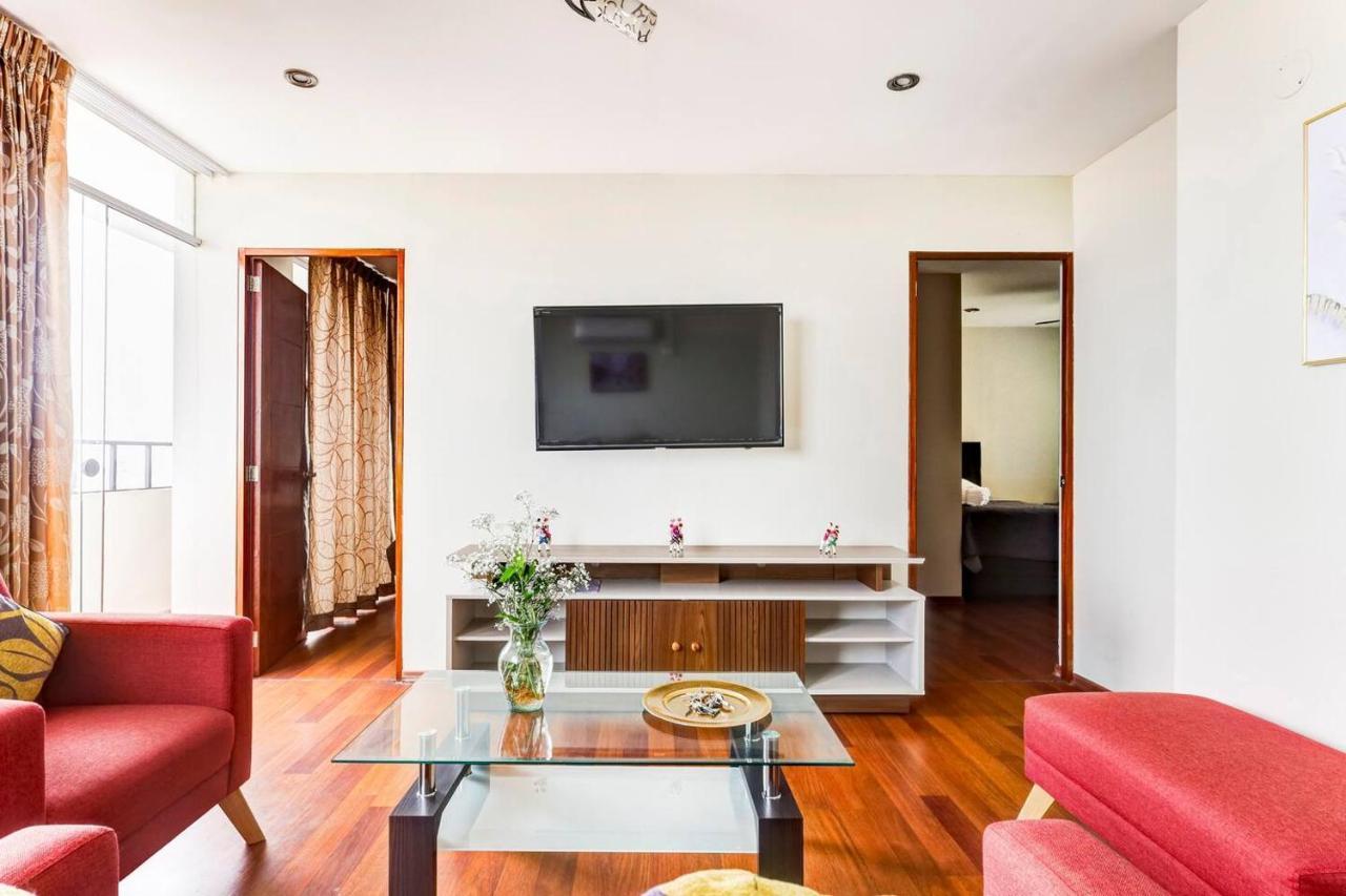 Apartamentos Estela En Alameda Colonial - 5Km Aeropuerto Jorge Chavez Lima Eksteriør billede