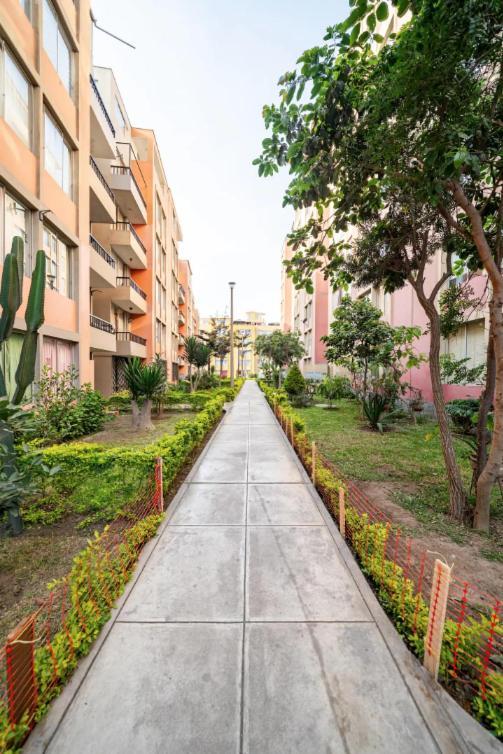 Apartamentos Estela En Alameda Colonial - 5Km Aeropuerto Jorge Chavez Lima Eksteriør billede